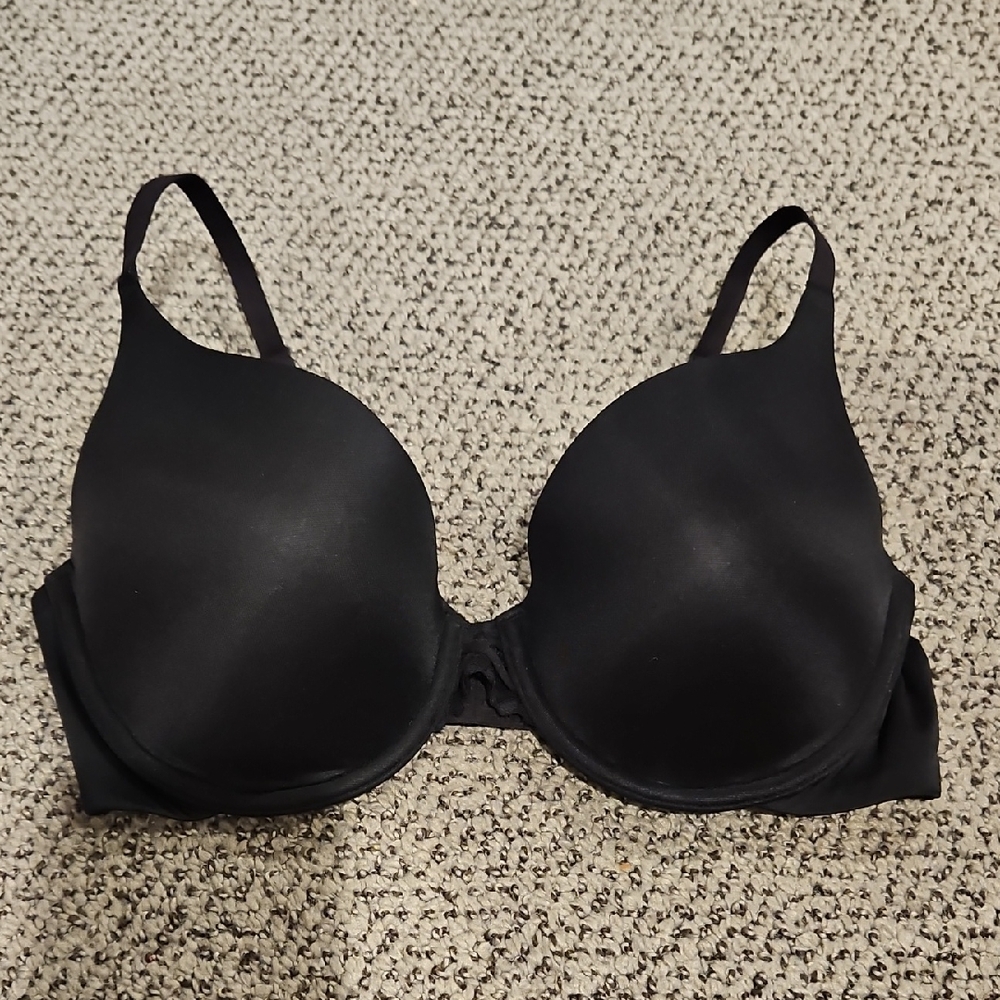 Maidenform Black Underwire Push Up Bra with Molded Cups